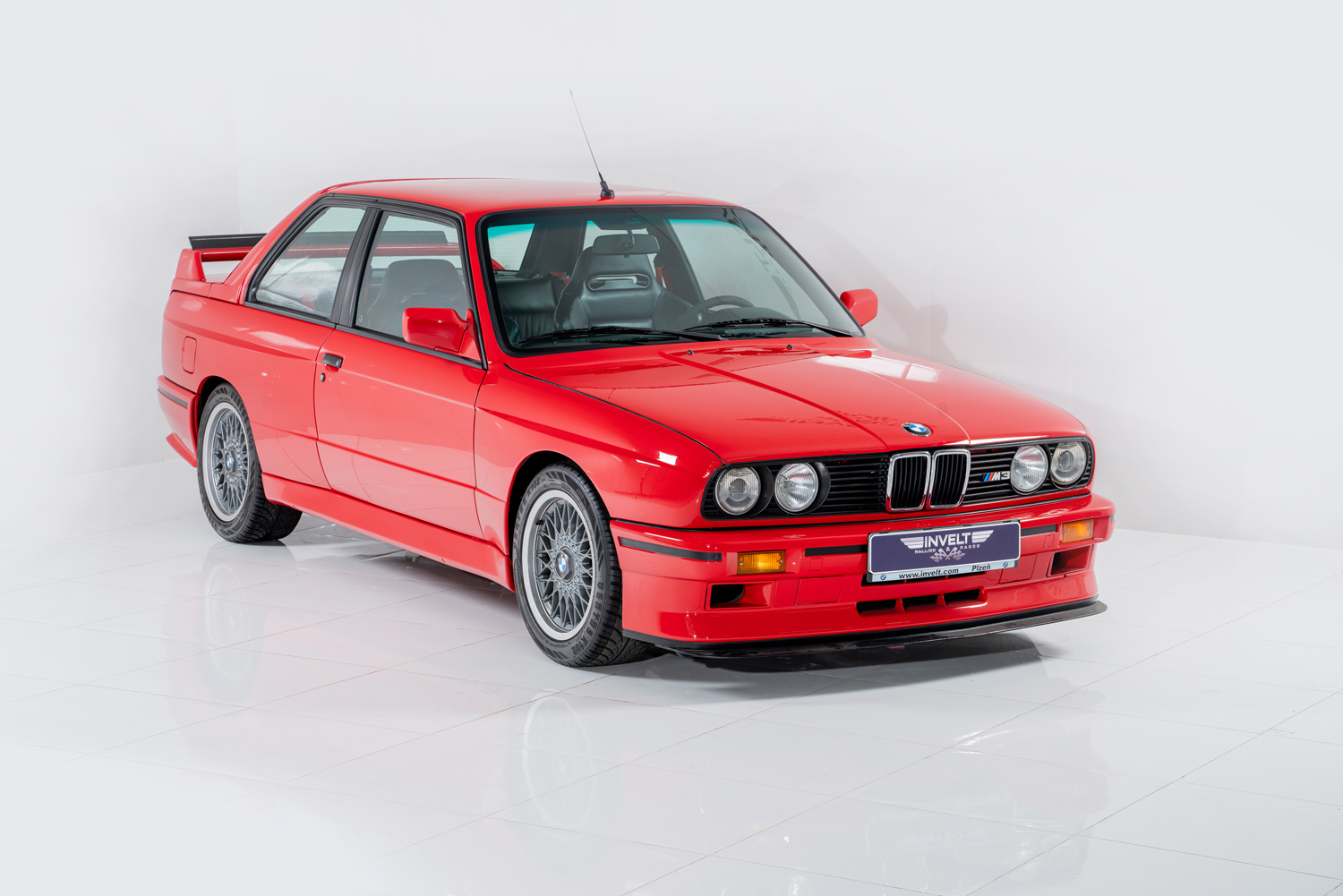 bmw m3 e30