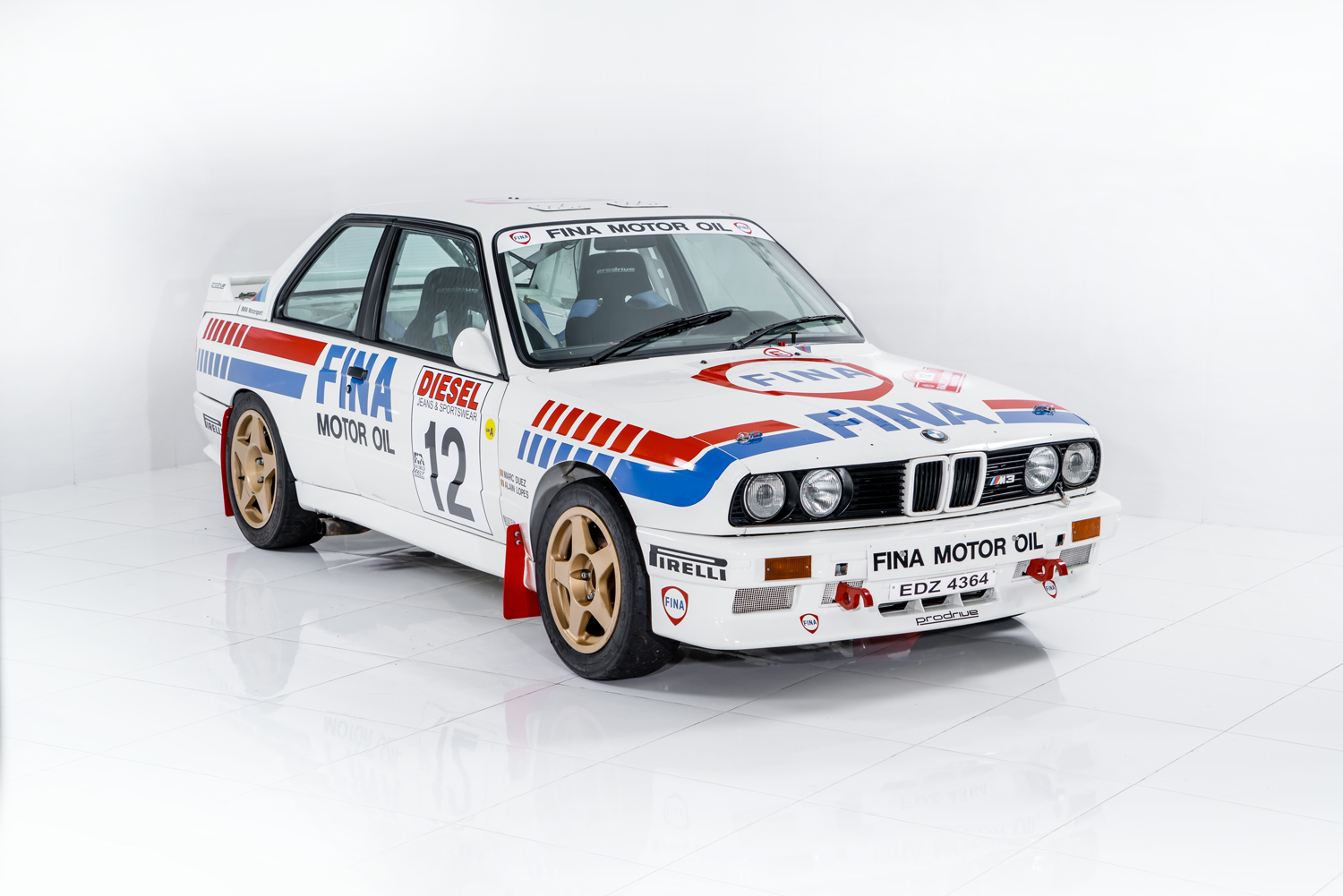 BMW M3 E30 - LifeLive